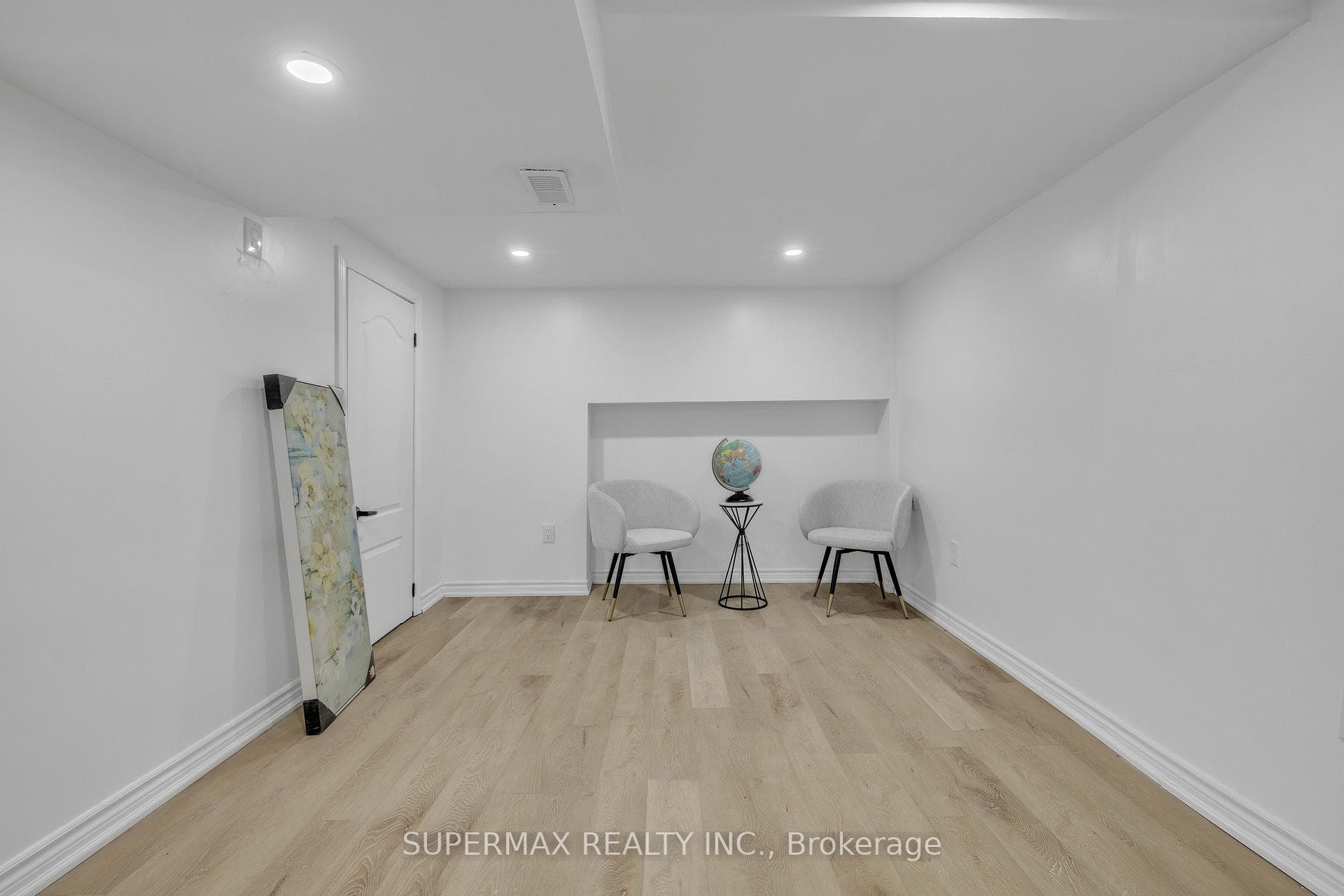 156 Brisbin Street photo 24