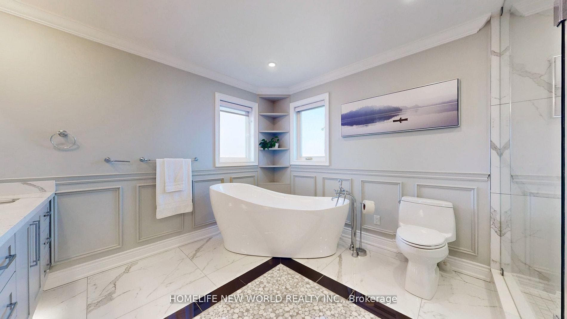 115 Golden Tulip Crescent photo 22