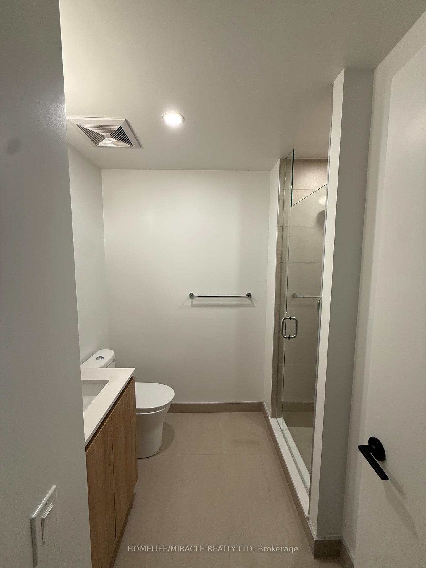 35 Parliament Street Unit 401 photo 19