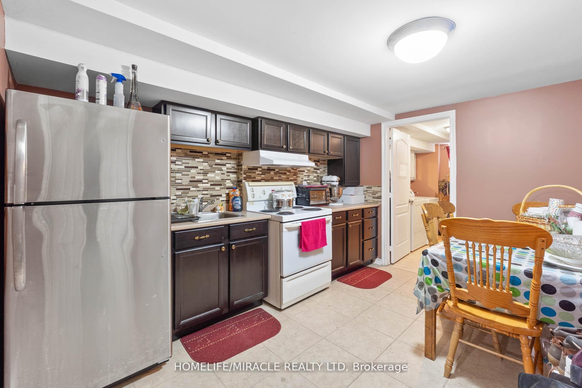 73 Garrard Road photo 35