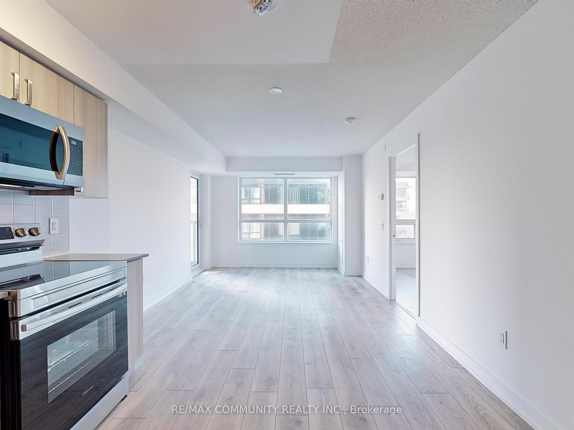 1455 Celebration Drive Unit 404 photo 12