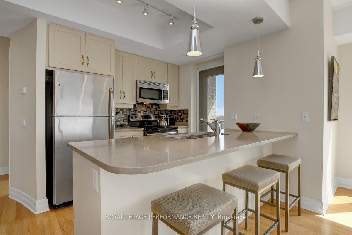 75 Cleary Avenue Unit 1101 photo 6