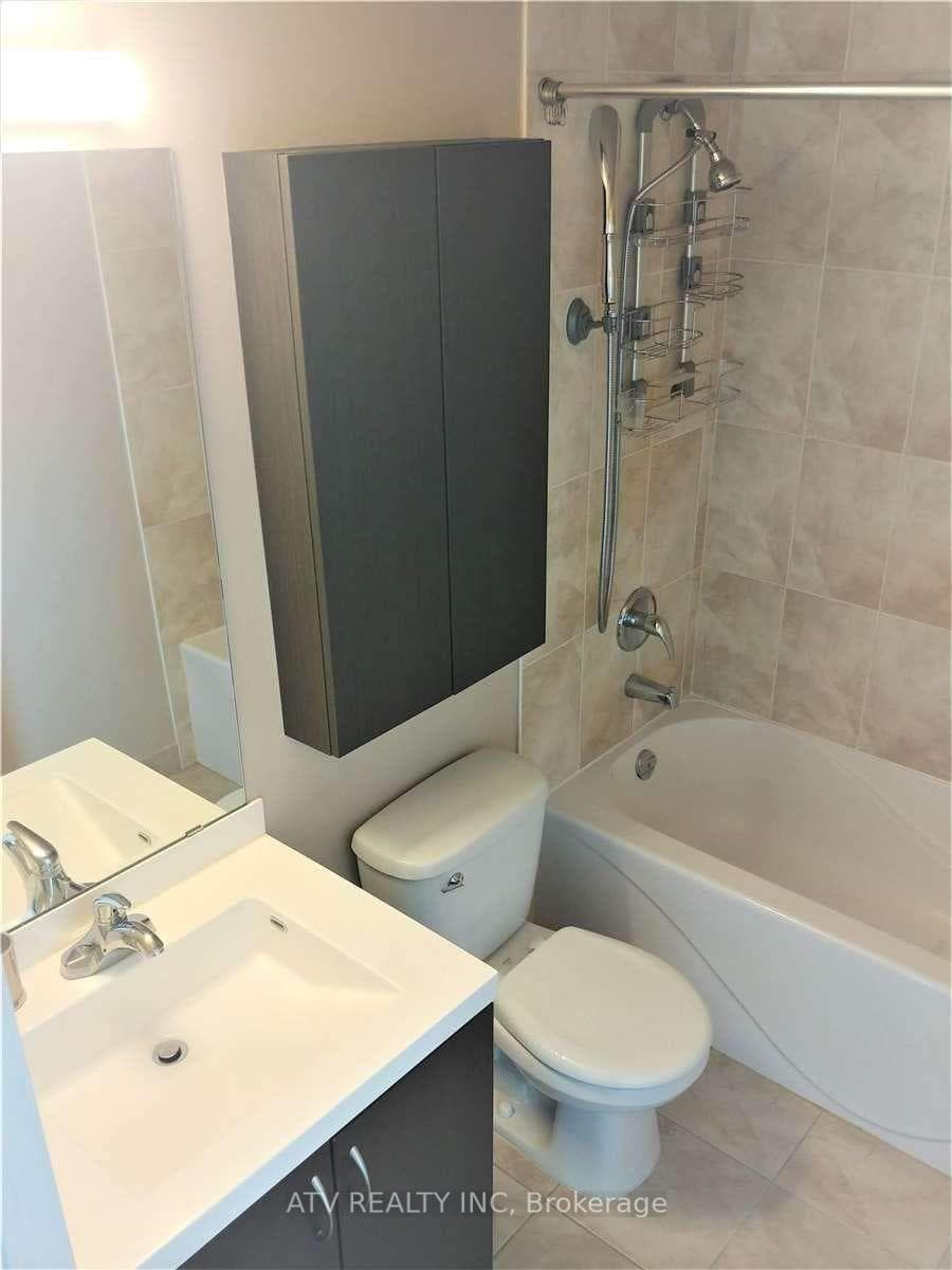 2230 Lake Shore Boulevard Unit 608 photo 13