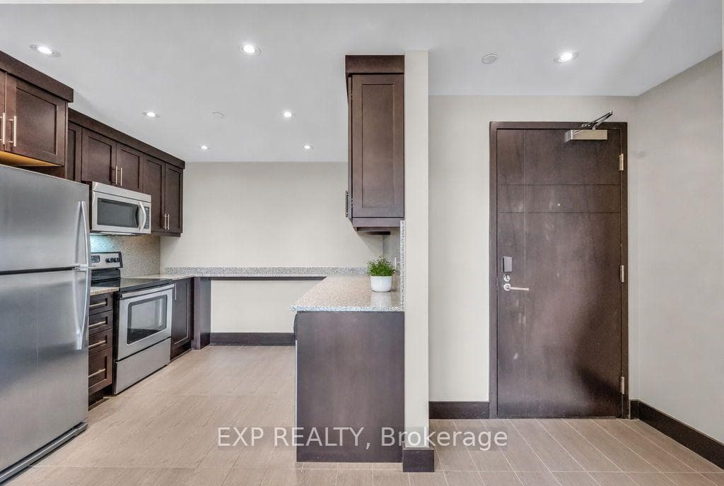 1107 Richmond Street Unit 1107 photo 10