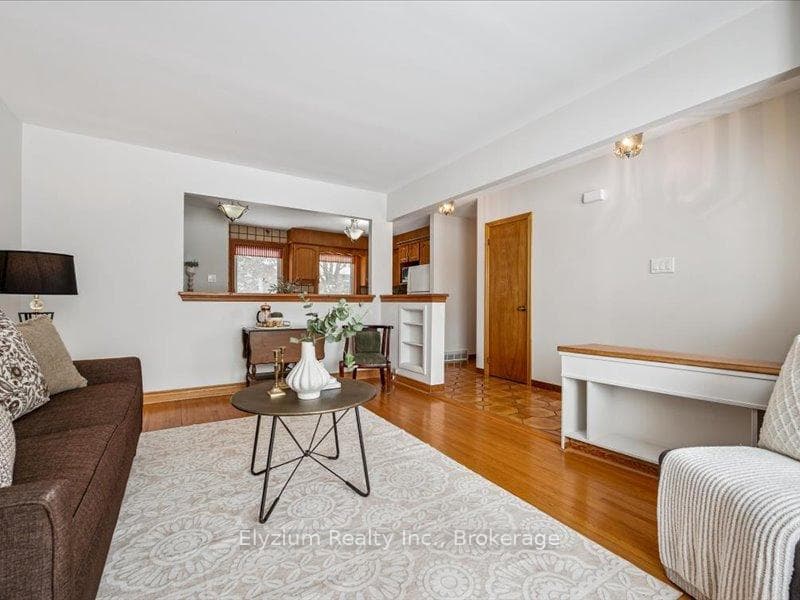 149 Waverley Drive photo 19
