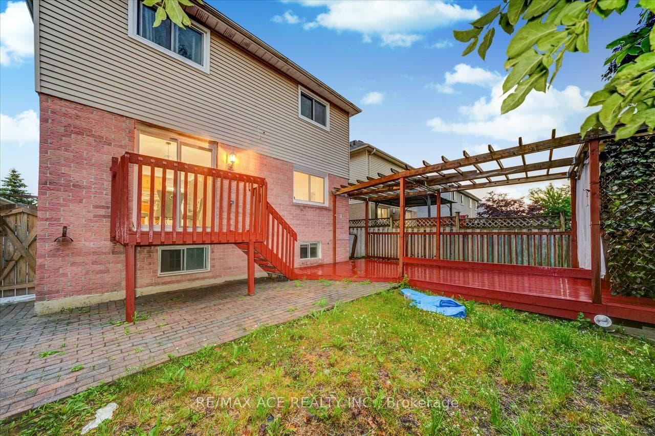 34 Ducatel Crescent photo 38