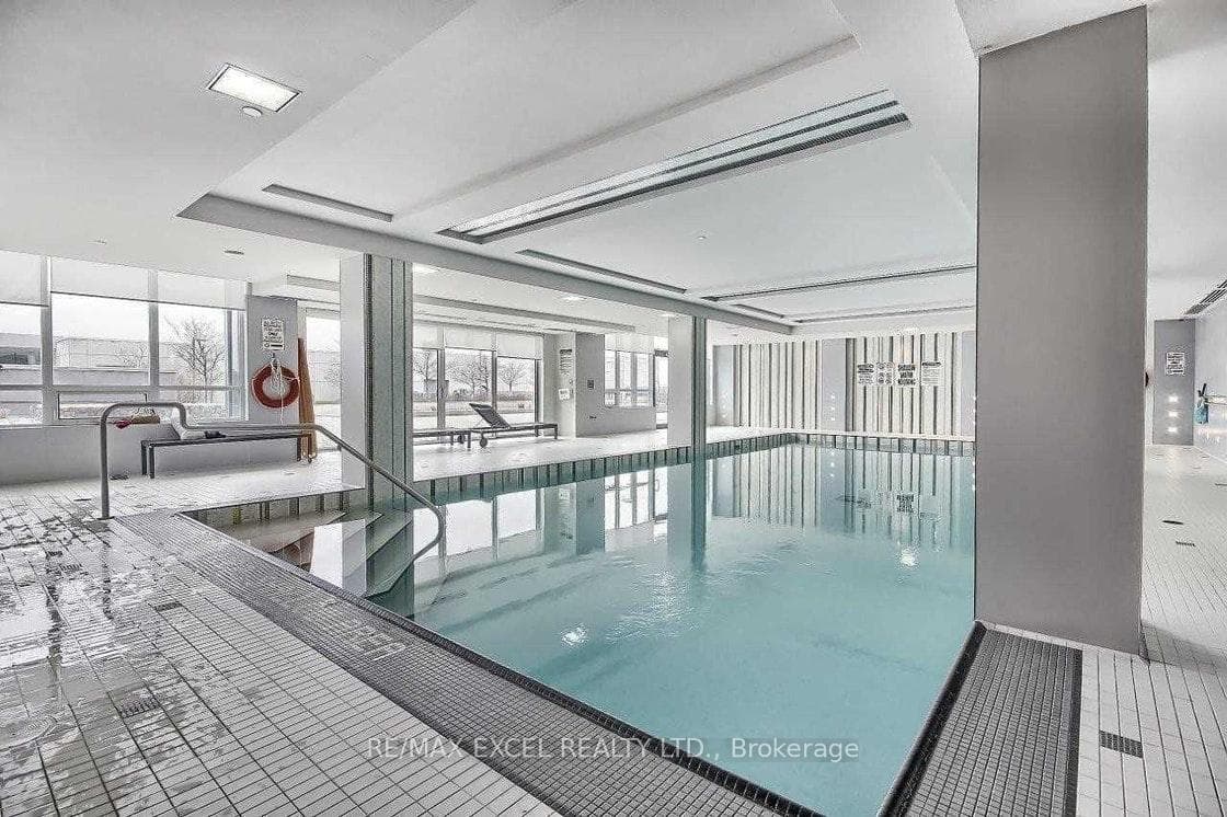 7161 Yonge Street Unit 2029 photo 12