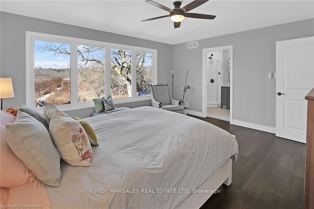 24 Linington Trail photo 17
