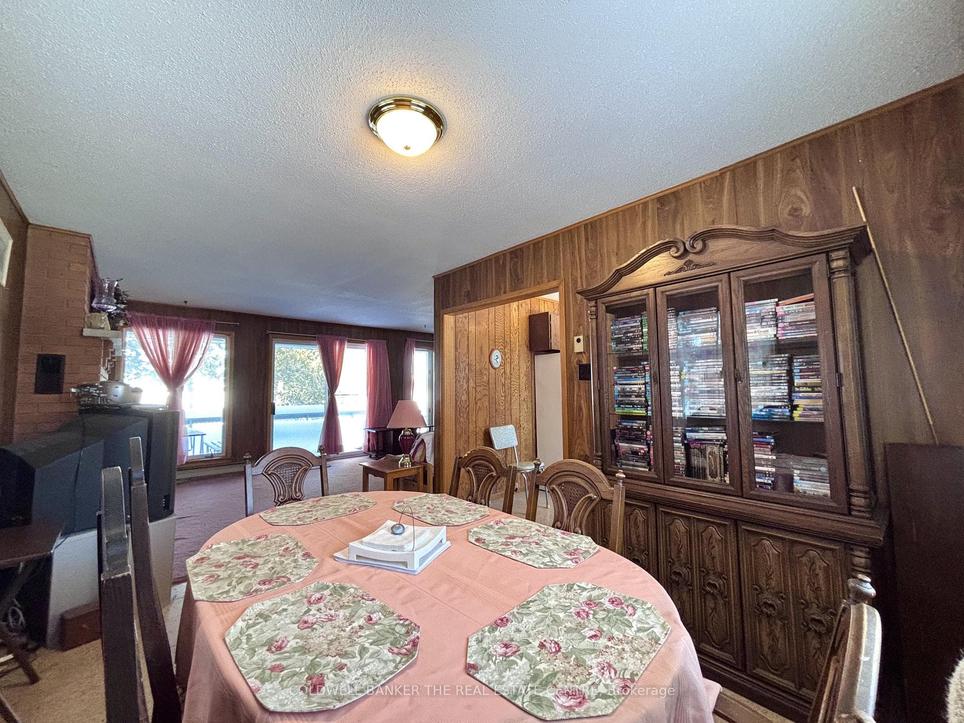54 Mason Lane photo 19