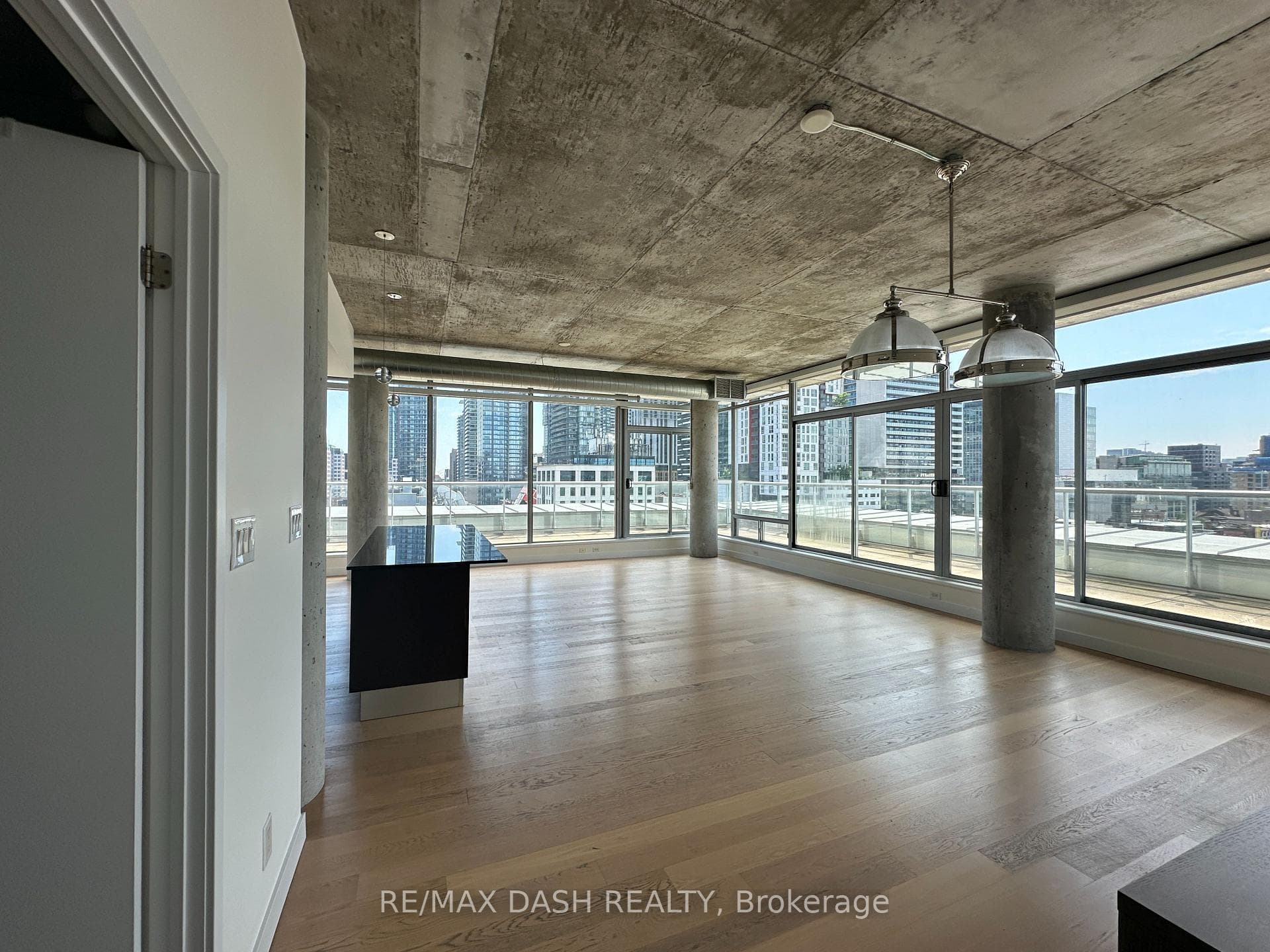 169 John Street Unit Ph03 photo 17
