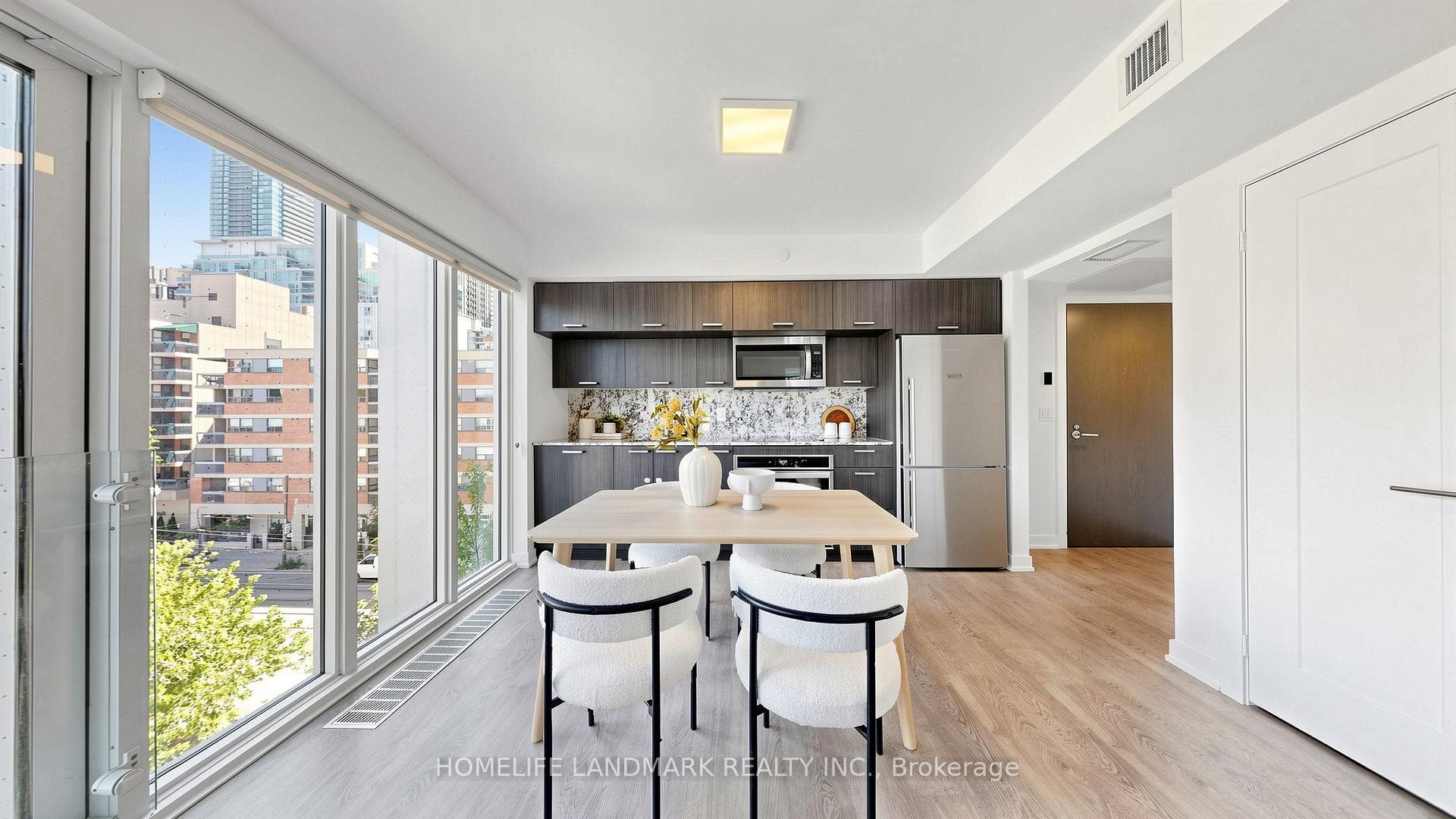 50 McCaul Street Unit 504 photo 8