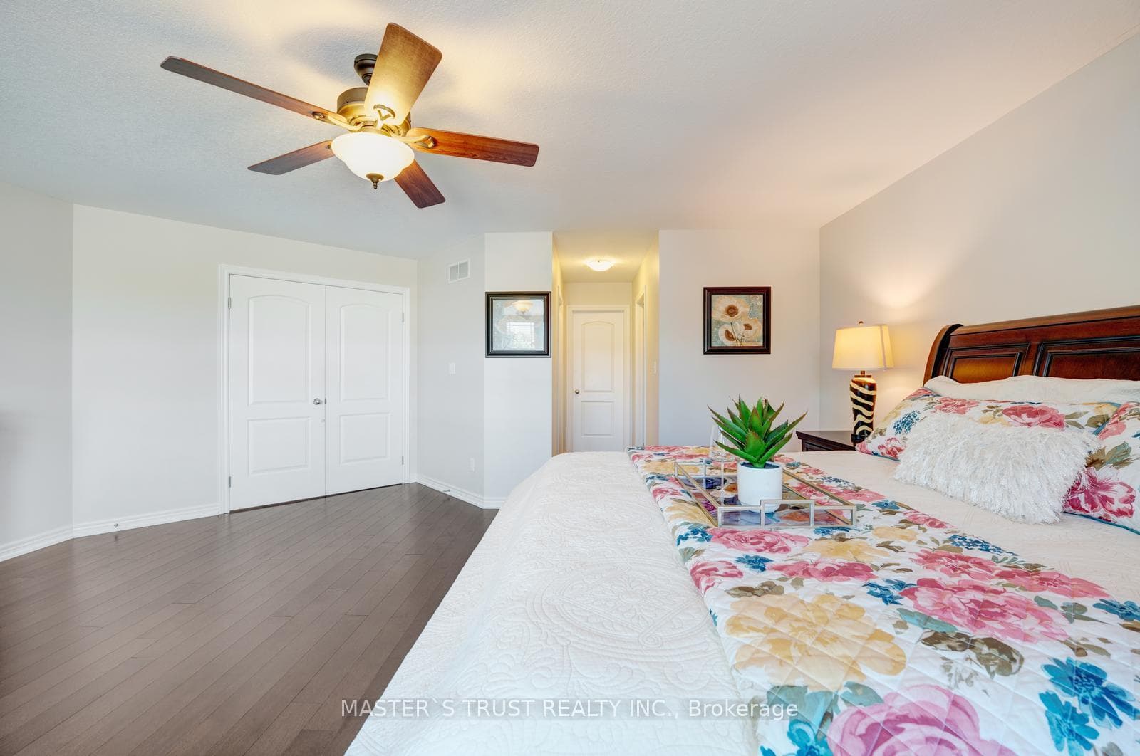 5 Howden Crescent photo 21