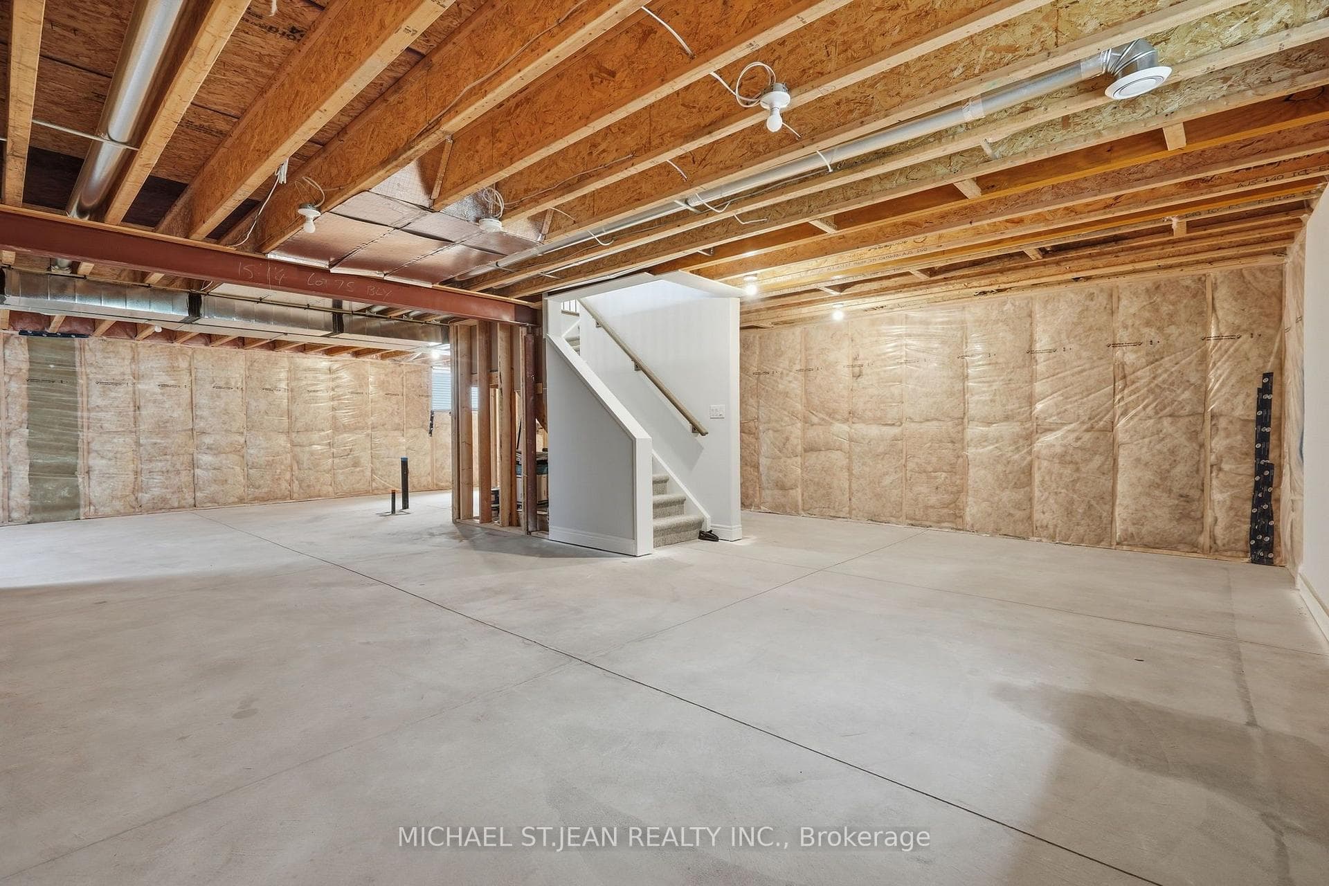 35 Butlers Drive photo 28