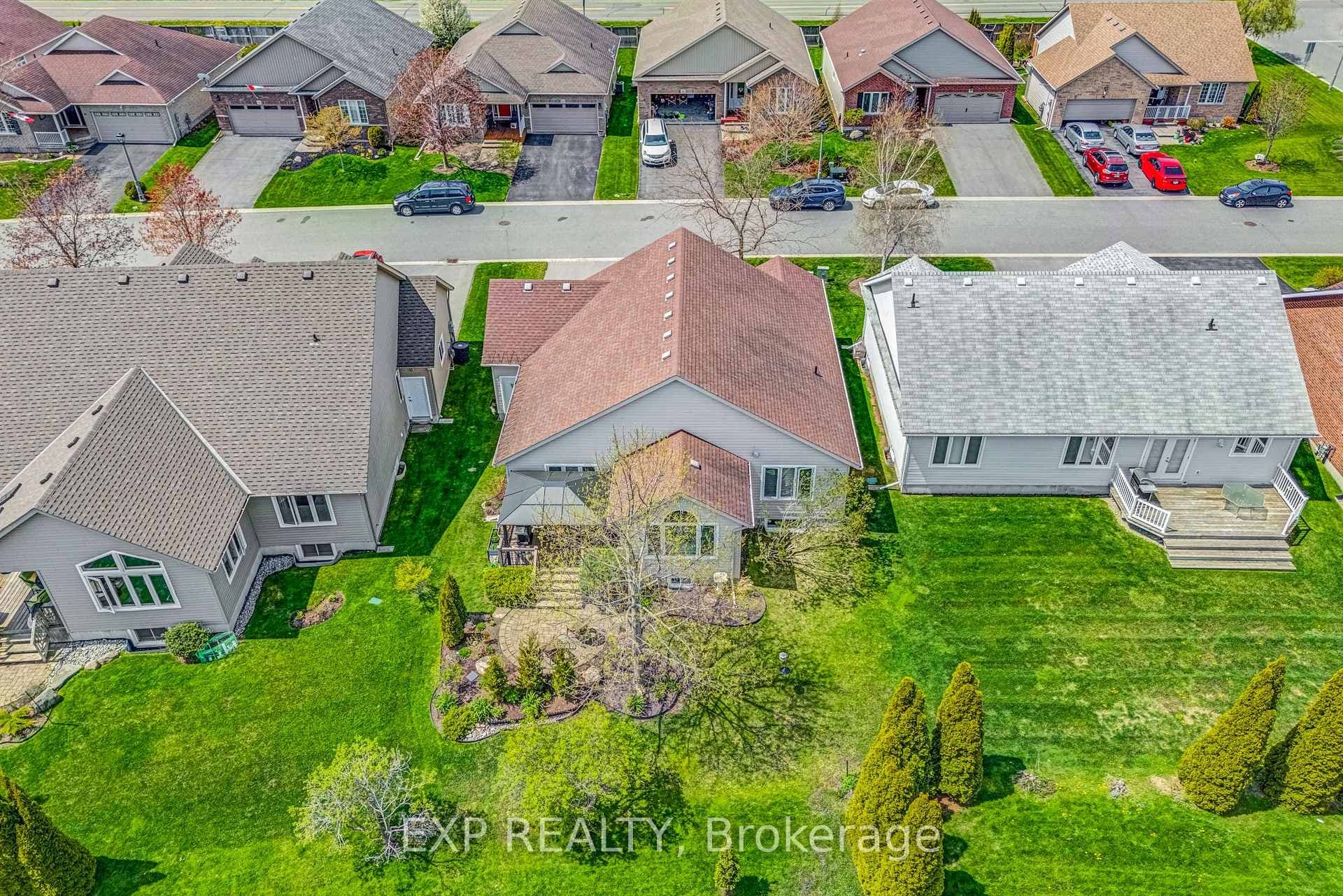 53 WARD Drive photo 45