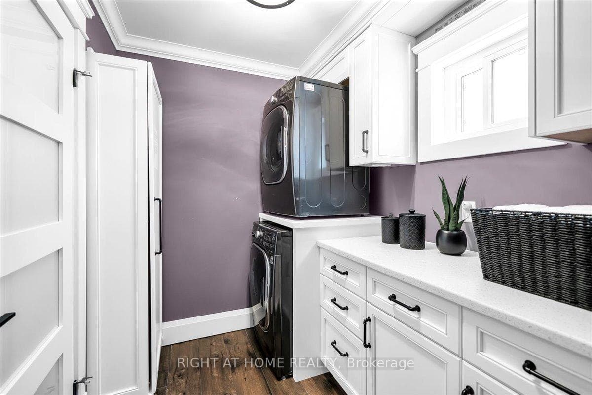 33 Willcocks Crescent photo 25