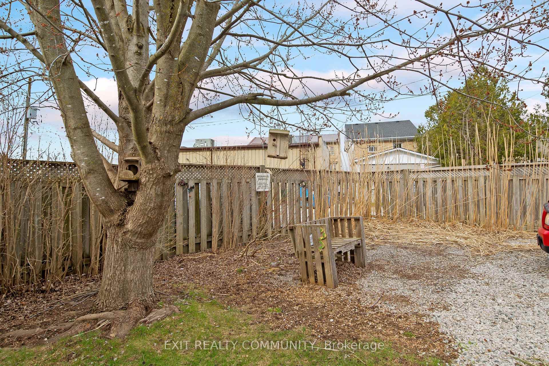 6308 William Street photo 32