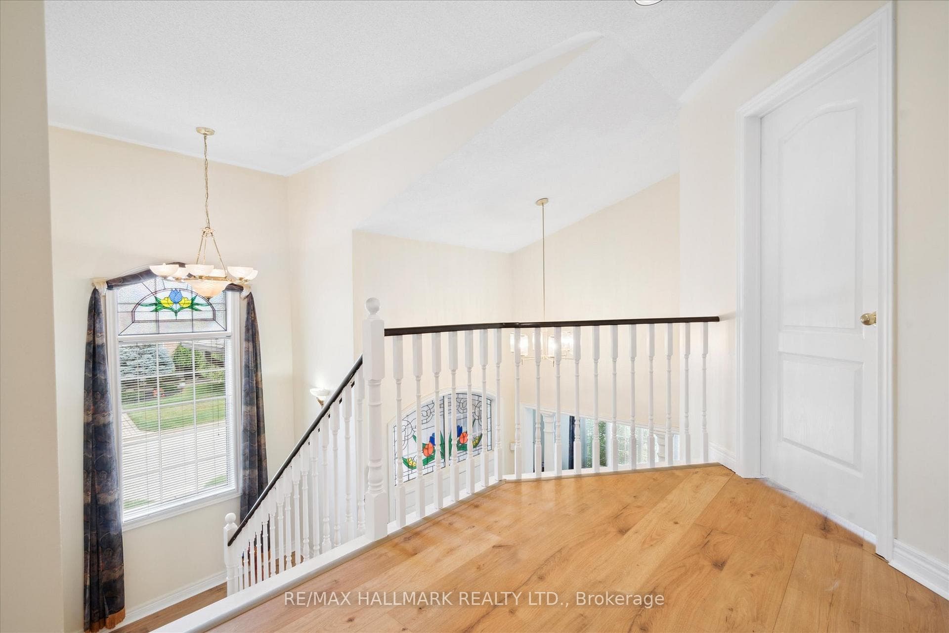 304 Hollymount Drive photo 21