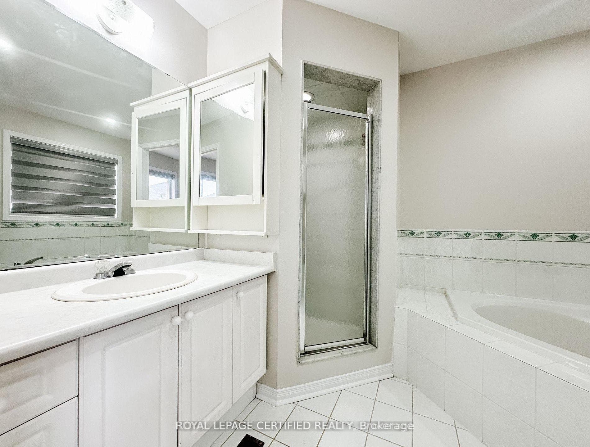 30 Lucerne Drive photo 26