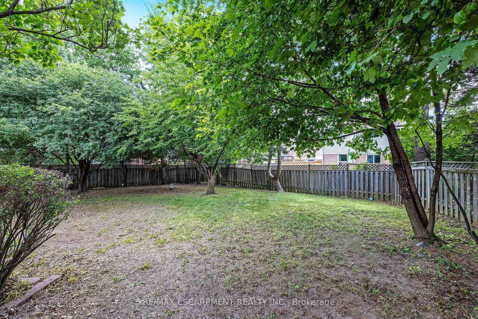 6198 Saltmarsh Court photo 45