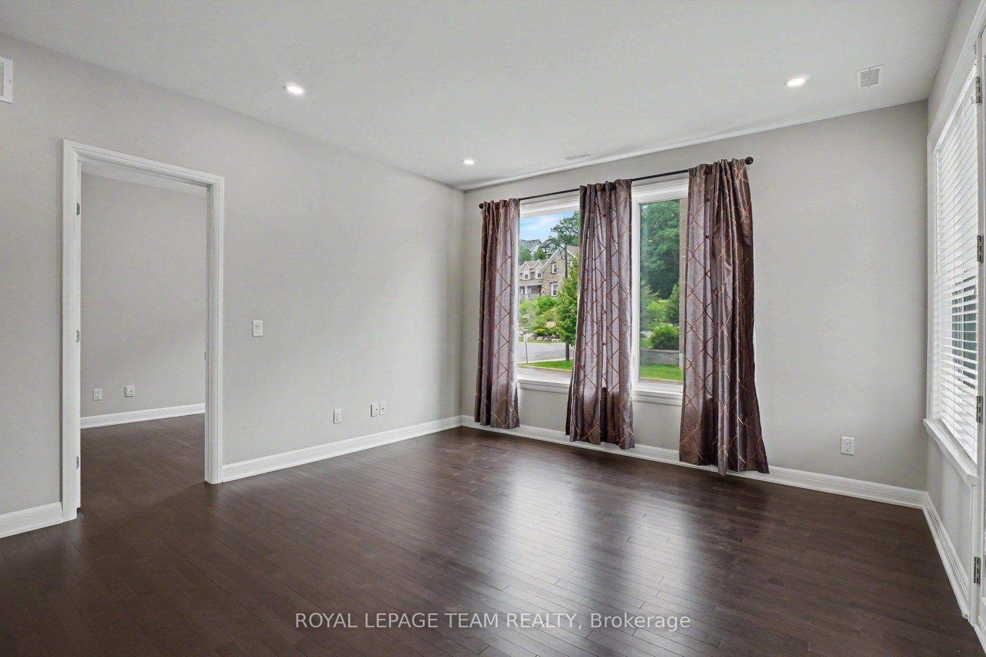 190 Boundstone Way Unit 104 photo 19