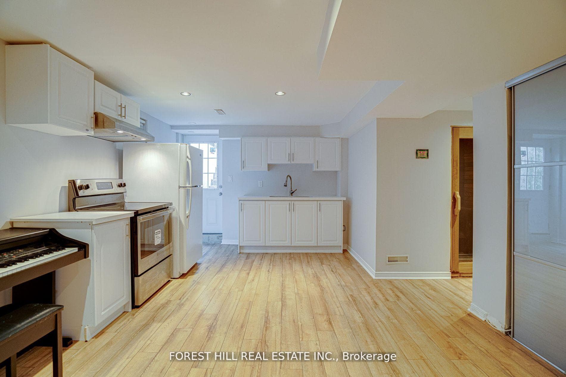 201 Mcmorran Crescent photo 31