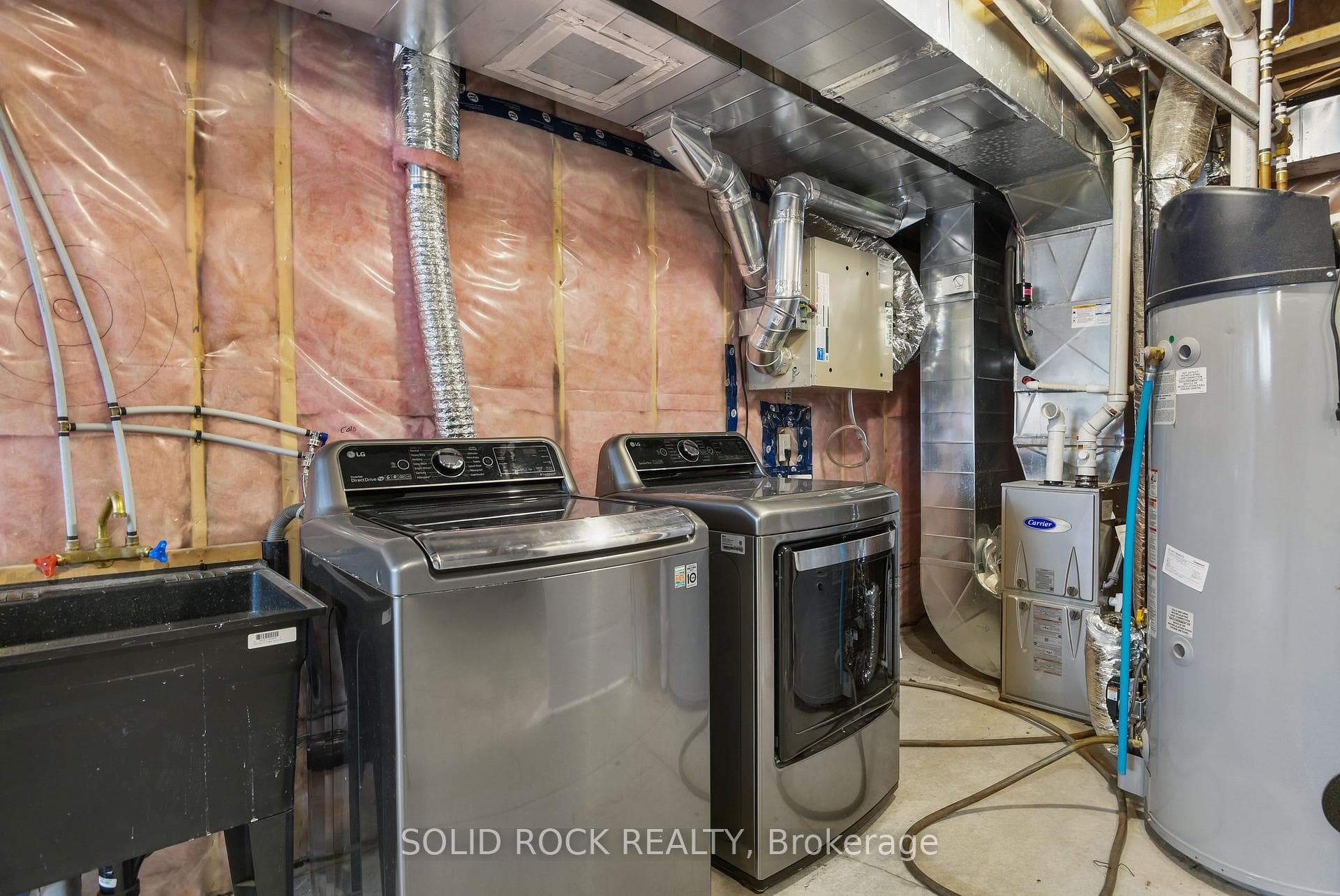 208 Bert Hall Street photo 31