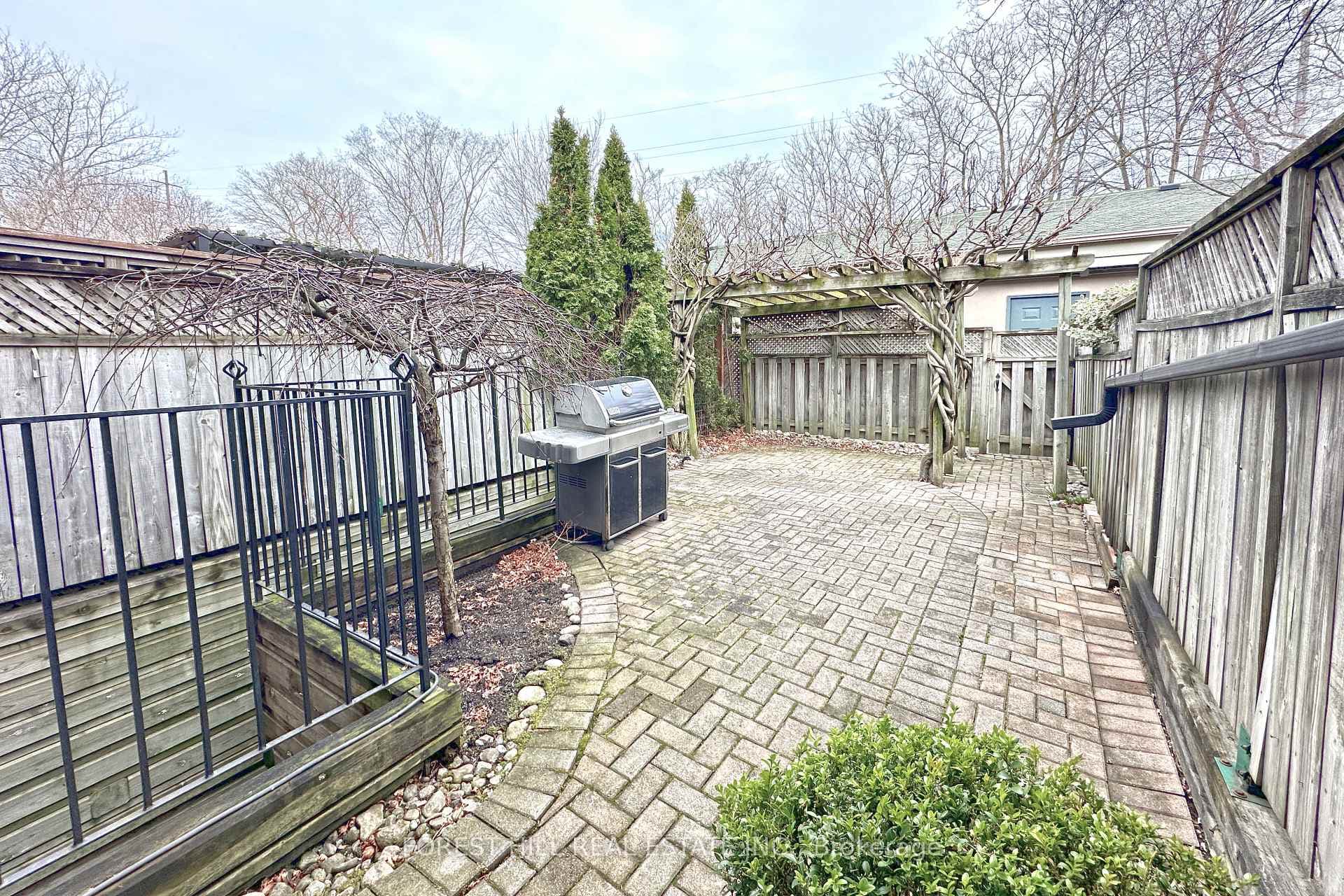 8 Alex Mews photo 44