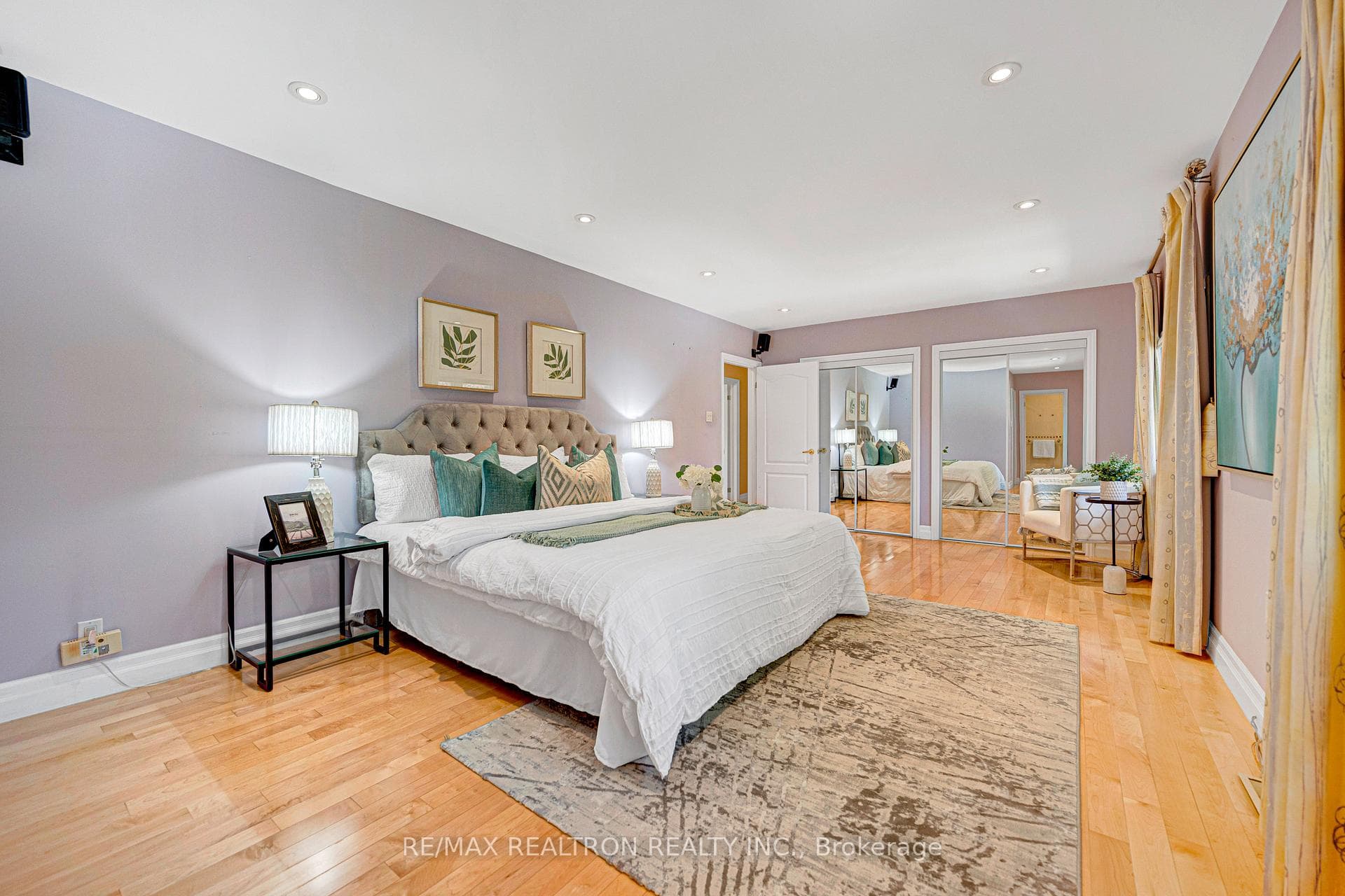 25 Vernham Court photo 27