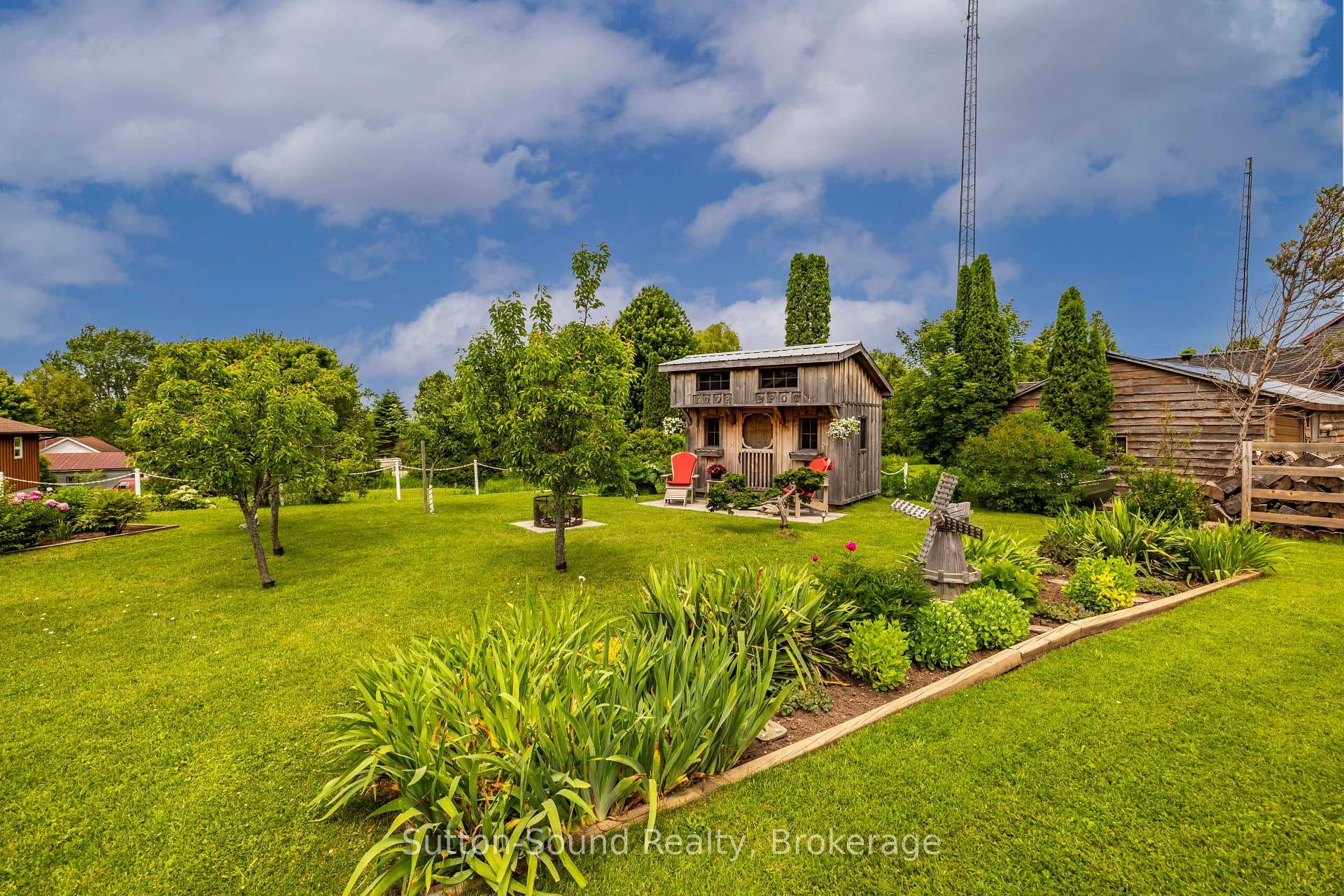 501483 Grey Road 1 Road photo 45