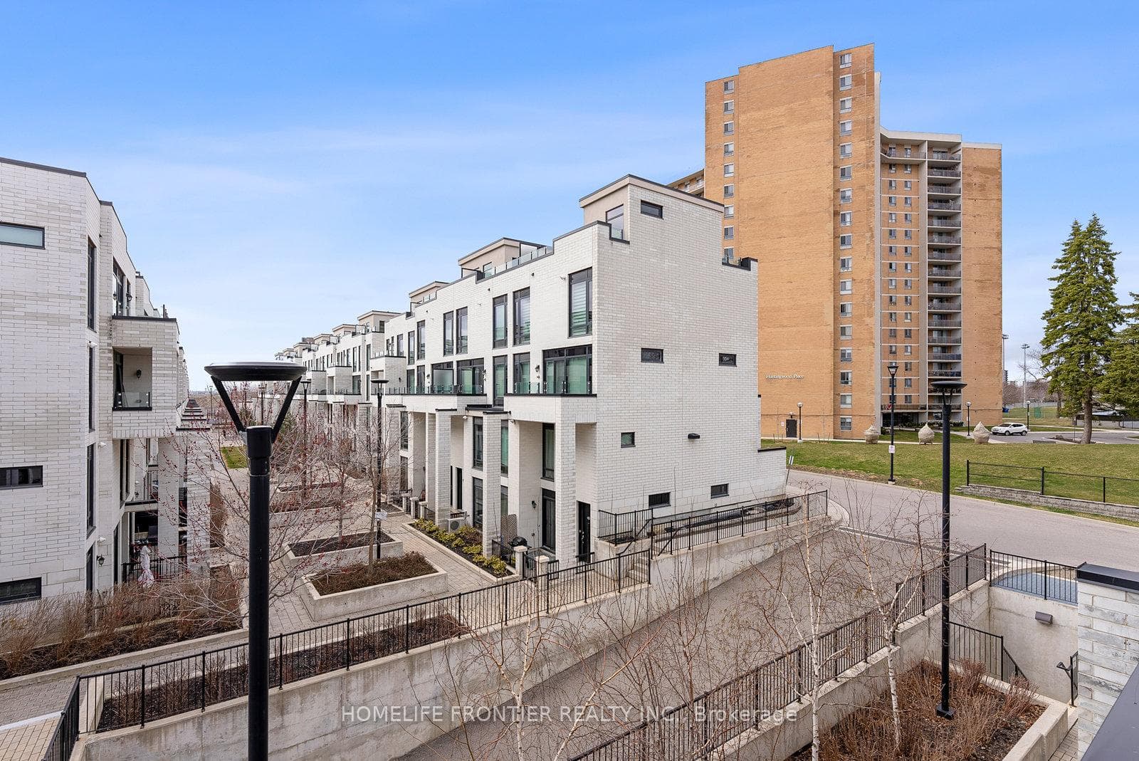 130 Widdicombe Hill Boulevard Unit 410 photo 26