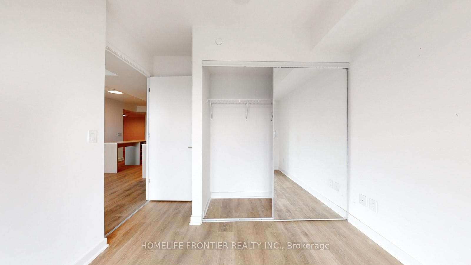 8 Tippett Road Unit 1406 photo 17