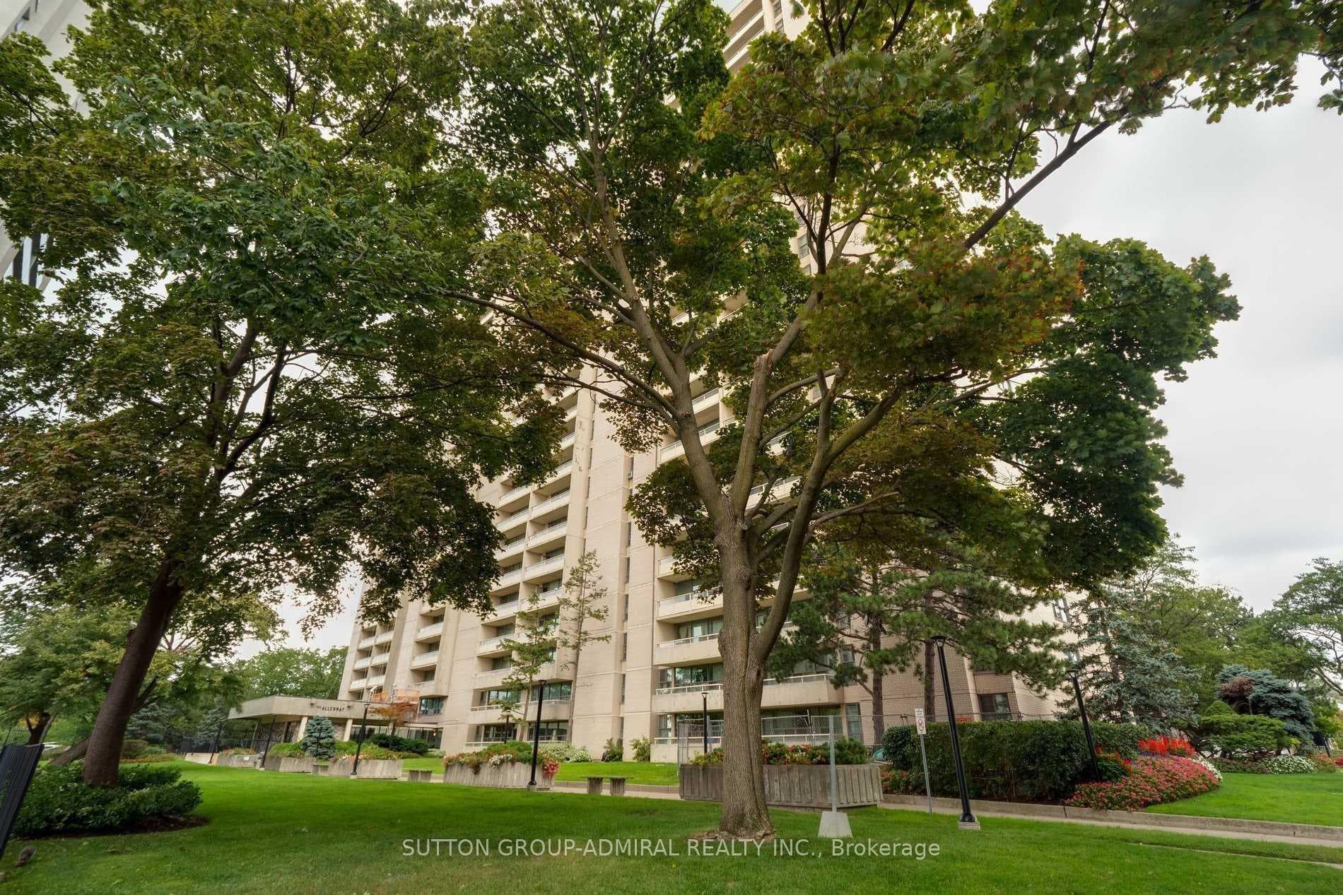 360 Ridelle Avenue Unit 715 photo 1