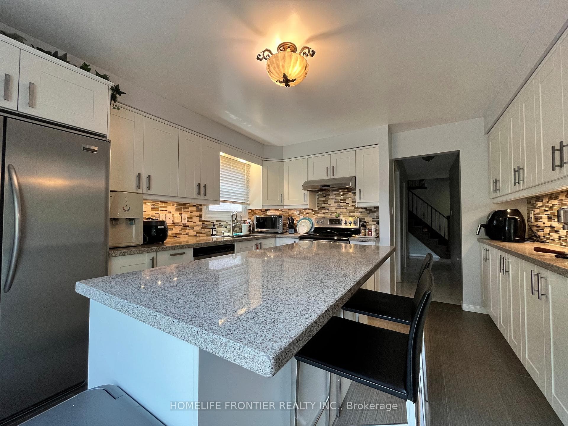 36 Tamara Drive photo 10