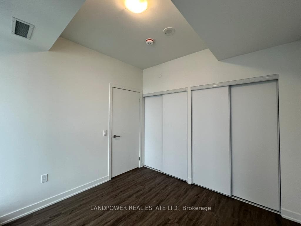 1 Quarrington Lane Unit 2510 photo 19