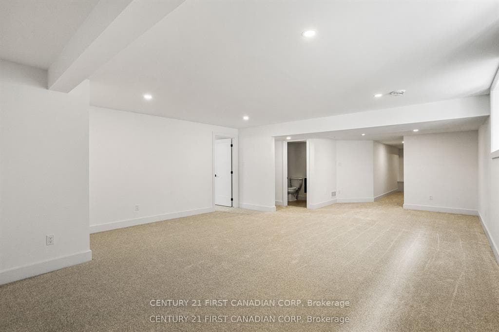 Lot 104 DARWIN Crescent photo 30