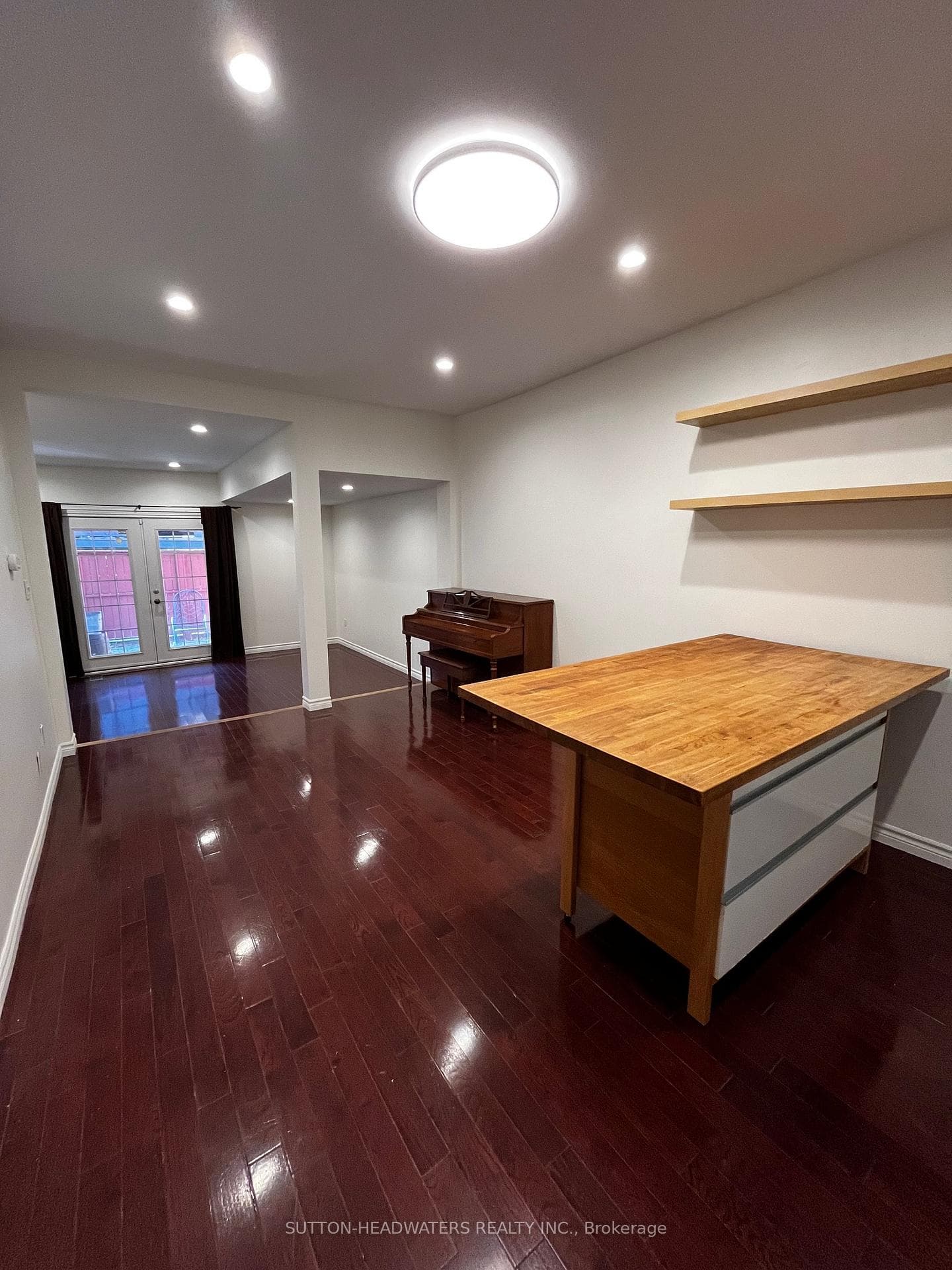 125 WINCHESTER Street Unit Unit B photo 3