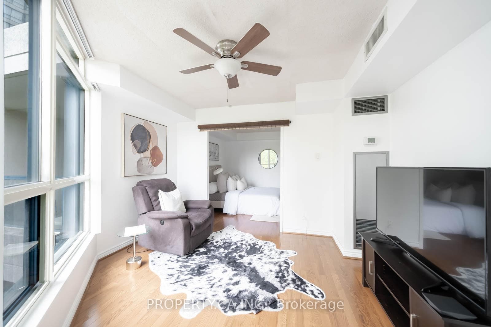7300 Yonge Street Unit 301 photo 17