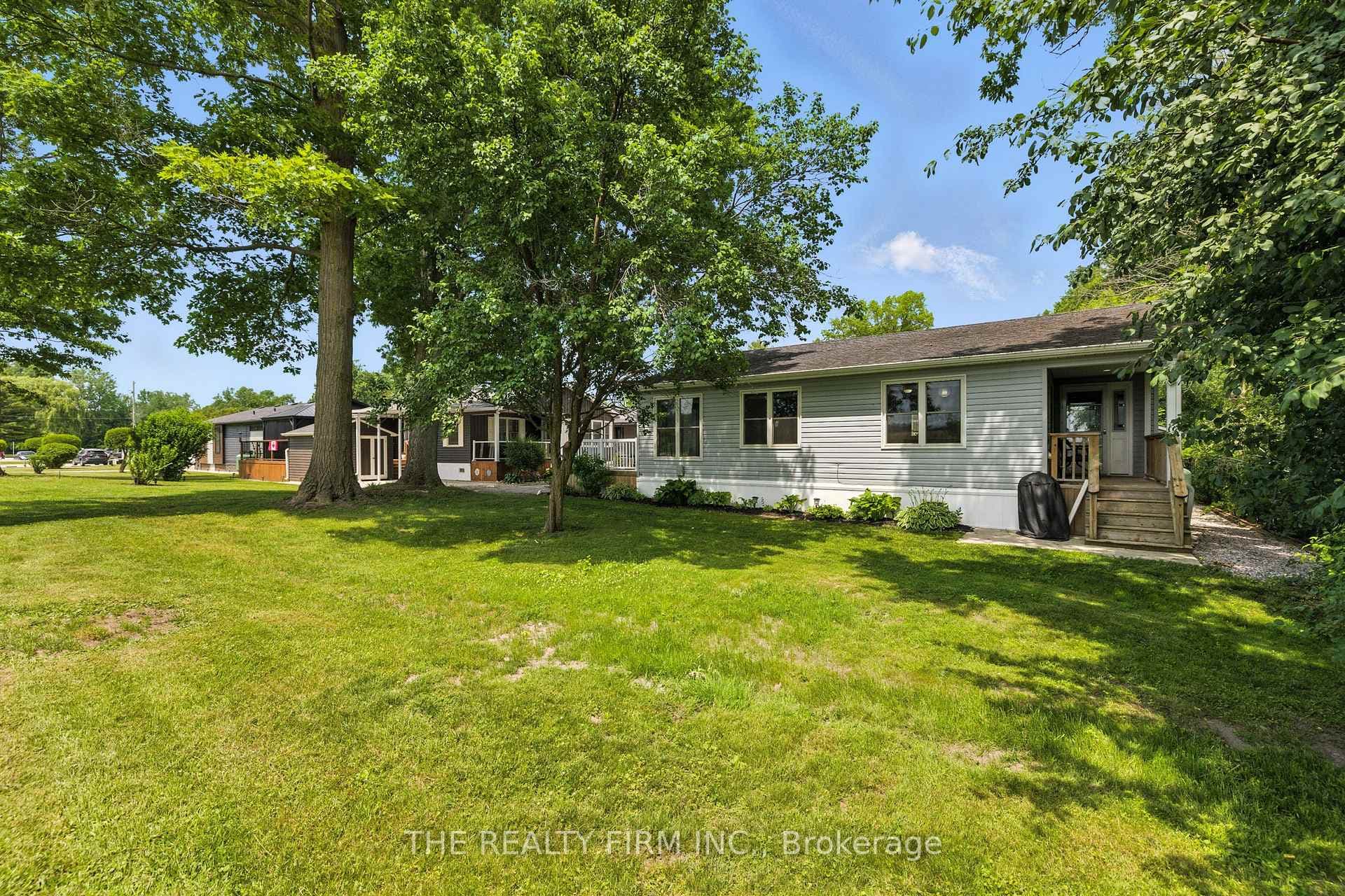 22790 Amiens Road Unit 1 photo 24