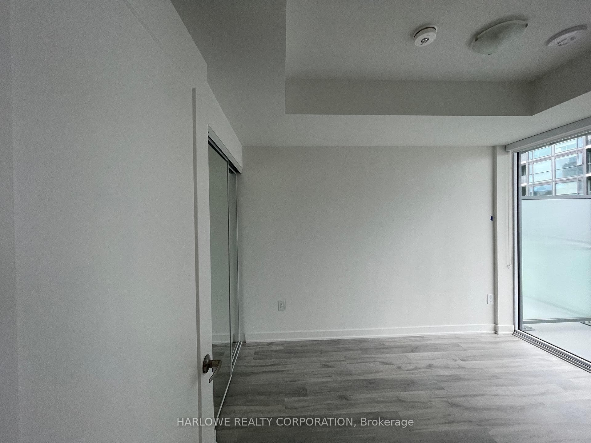 135 Lower Sherbourne Street Unit 2624 W photo 8