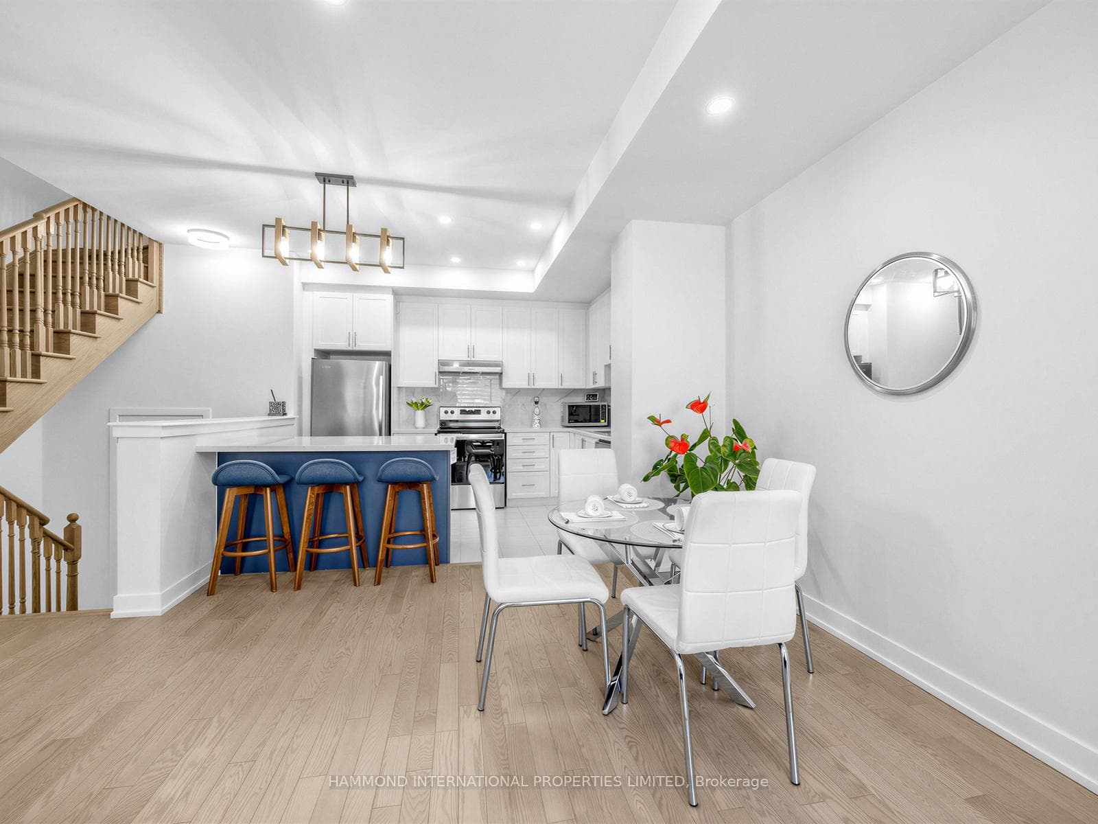 35 Schmidt Lane photo 8