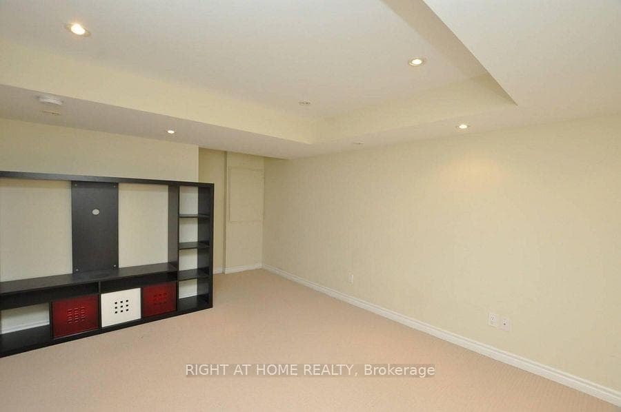 1345 Goldhawk Trail photo 18