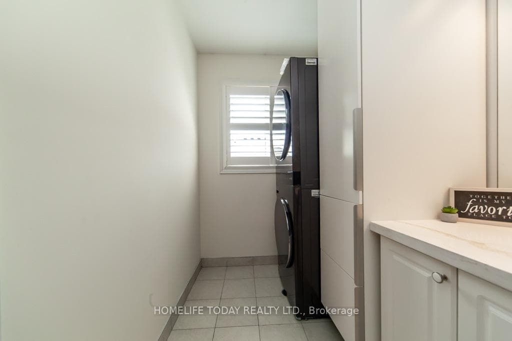 6 Fiorentina Avenue photo 29