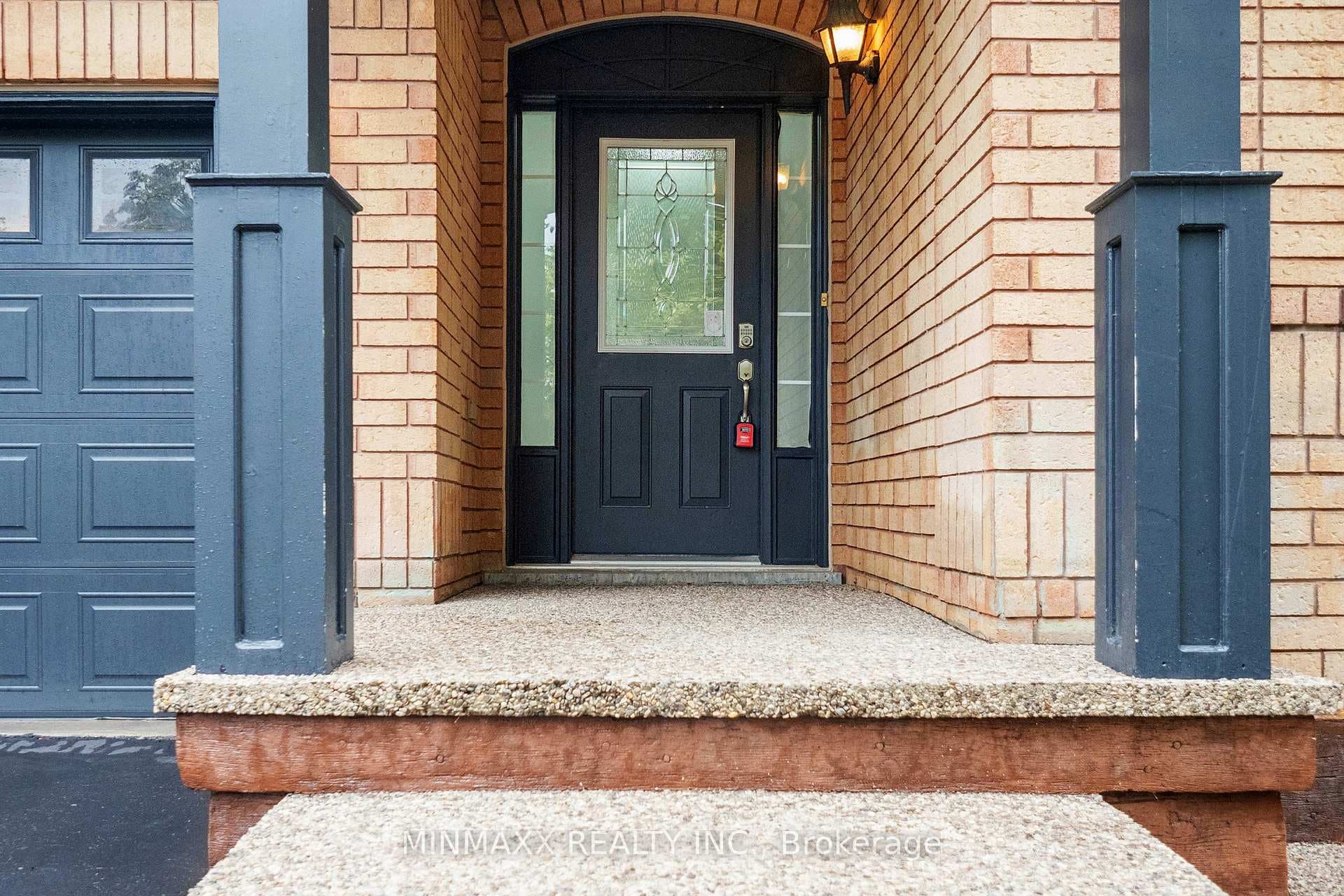 1591 Dockray Drive photo 4