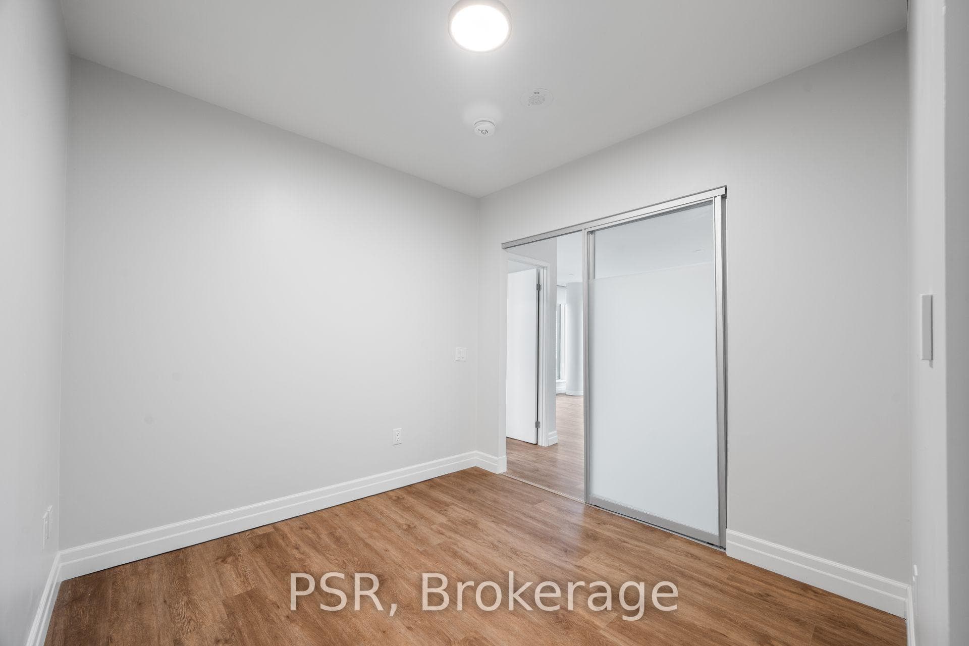 203 Jarvis Street Unit 3208 photo 17