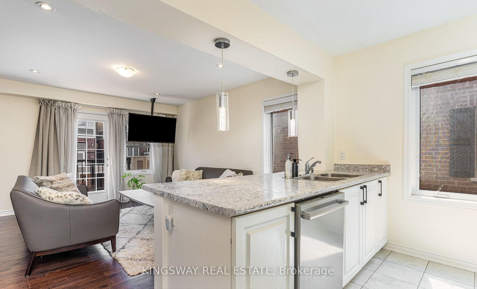 1000 Asleton Boulevard Unit 47 photo 4