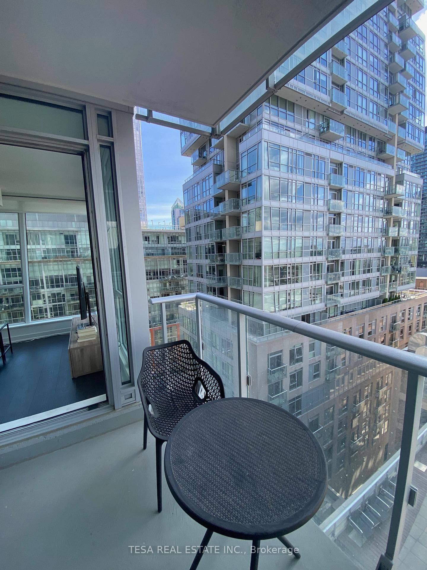 199 Richmond Street Unit 1207 photo 16