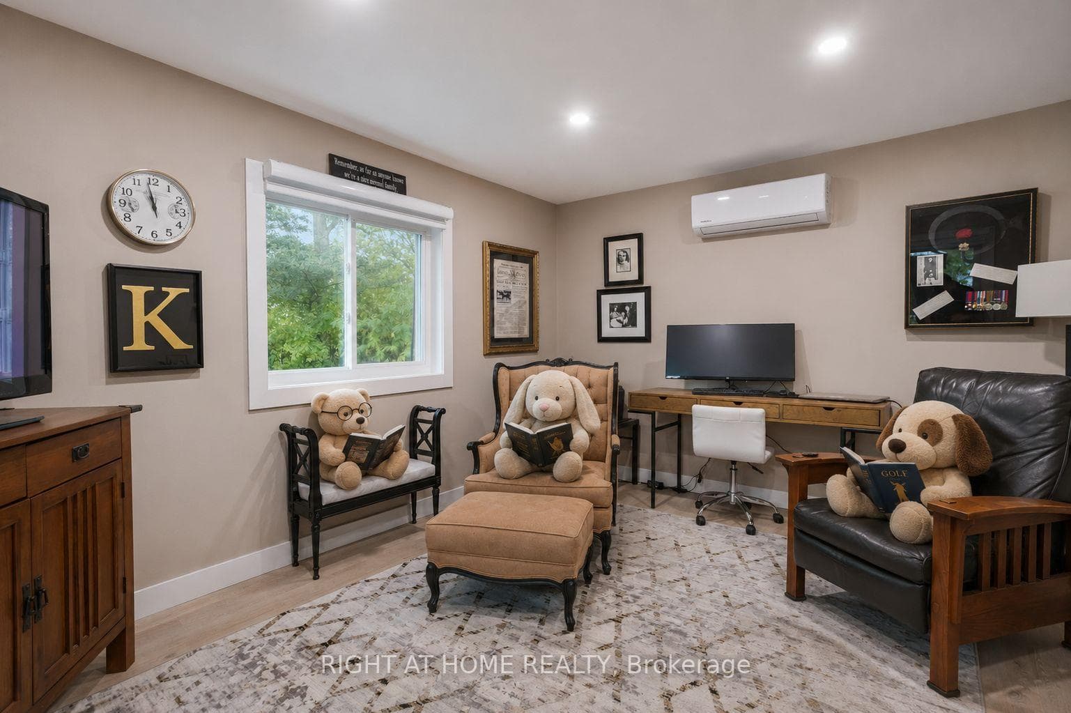 162 Mississauga Place photo 25