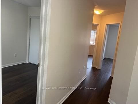 242 Gleave Terrace photo 7