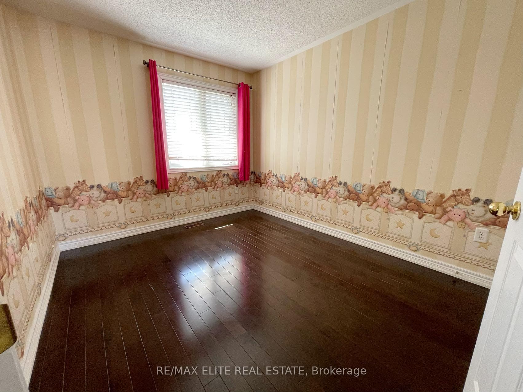 220 Farmstead Road photo 13