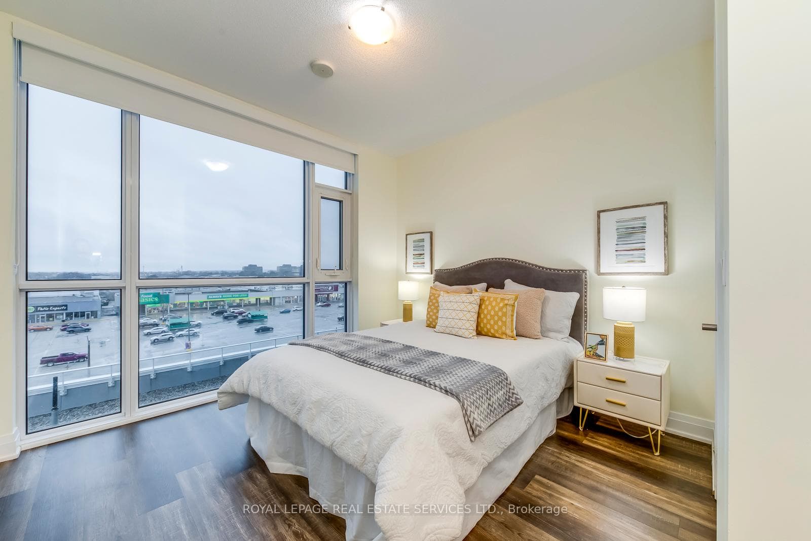 55 Speers Road Unit 509 photo 20